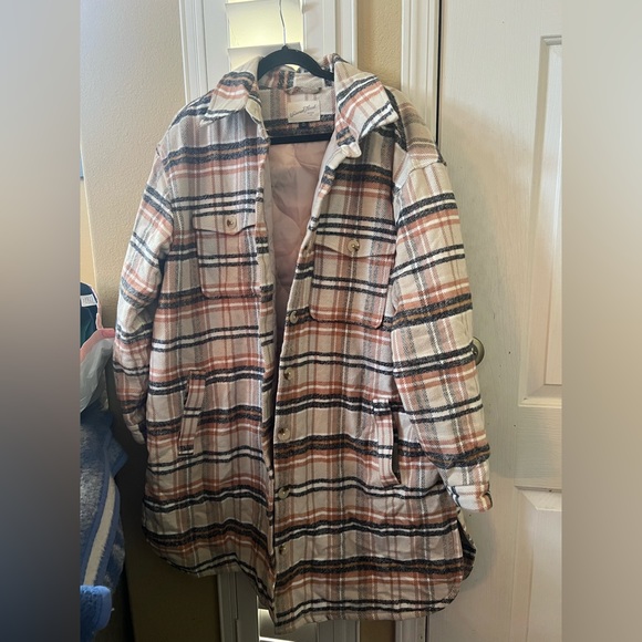 Universal Thread plaid shacket - Picture 3 of 5